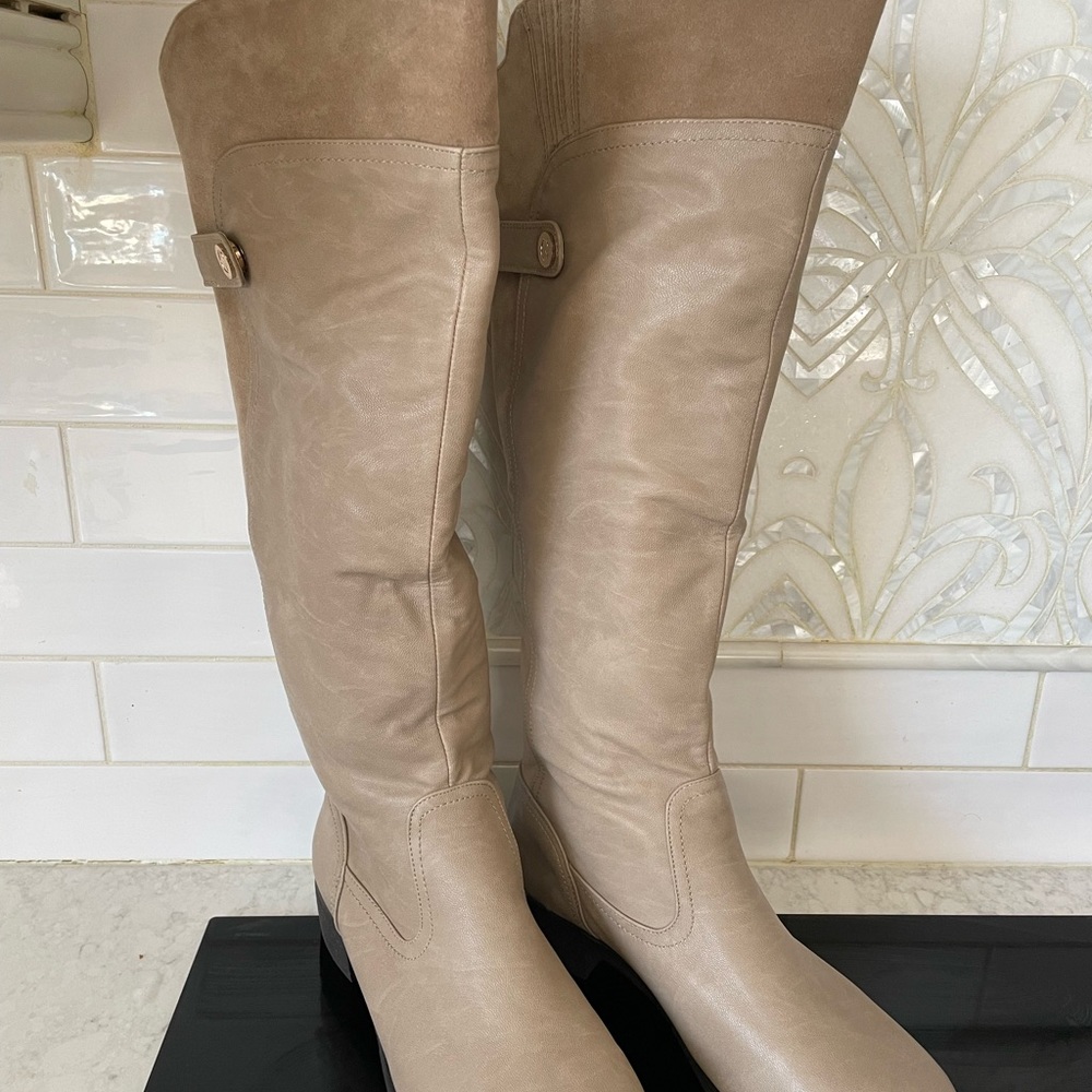 Guess Boots Taupe 8.5 M GFNINA NIB